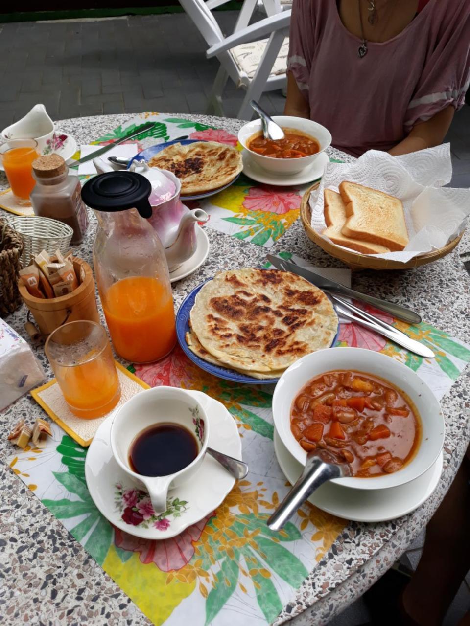 Wisma tamu Teak House 2*