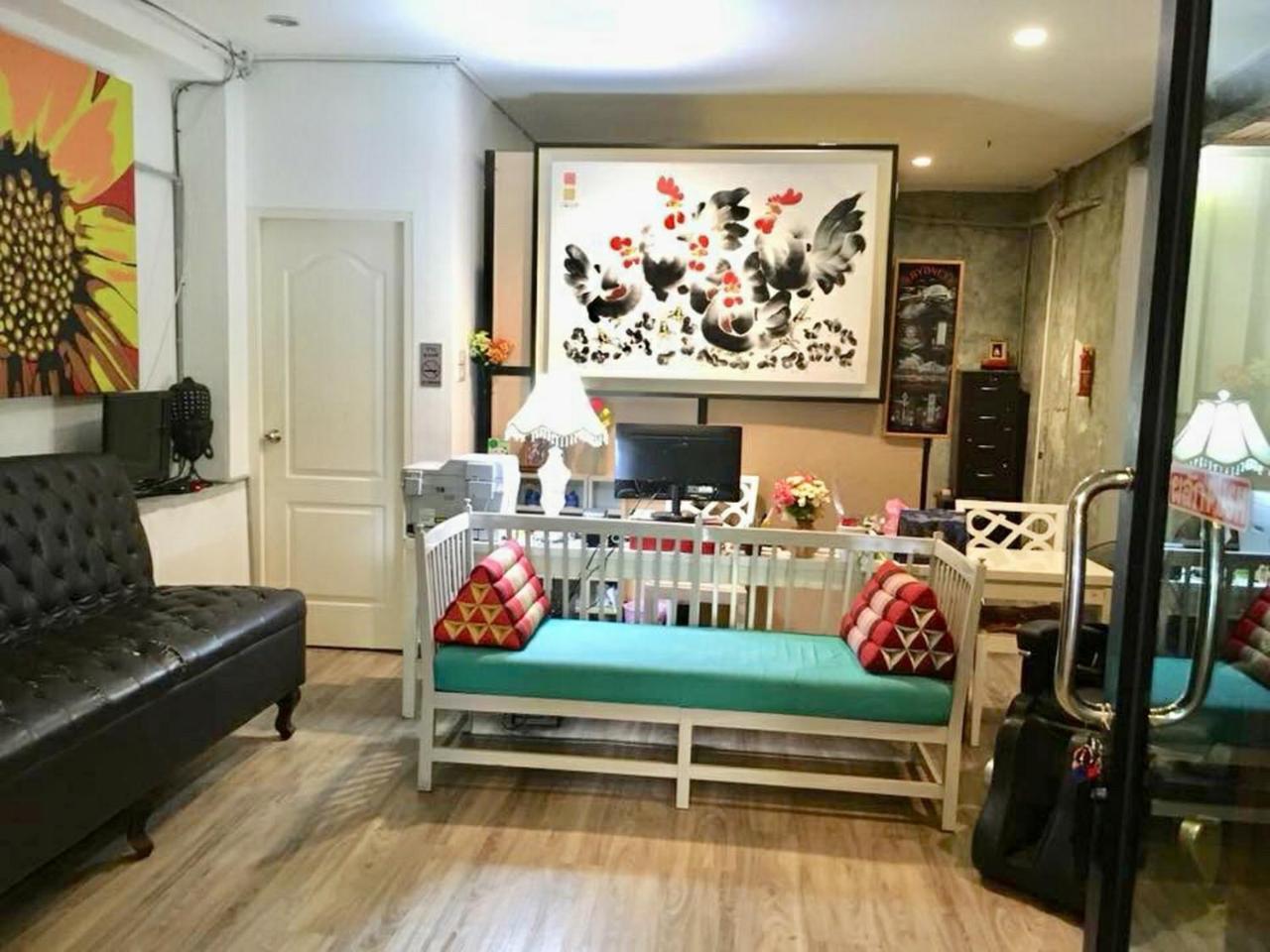 Hostel First 1 Boutique At Sukhumvit 1 Bangkok