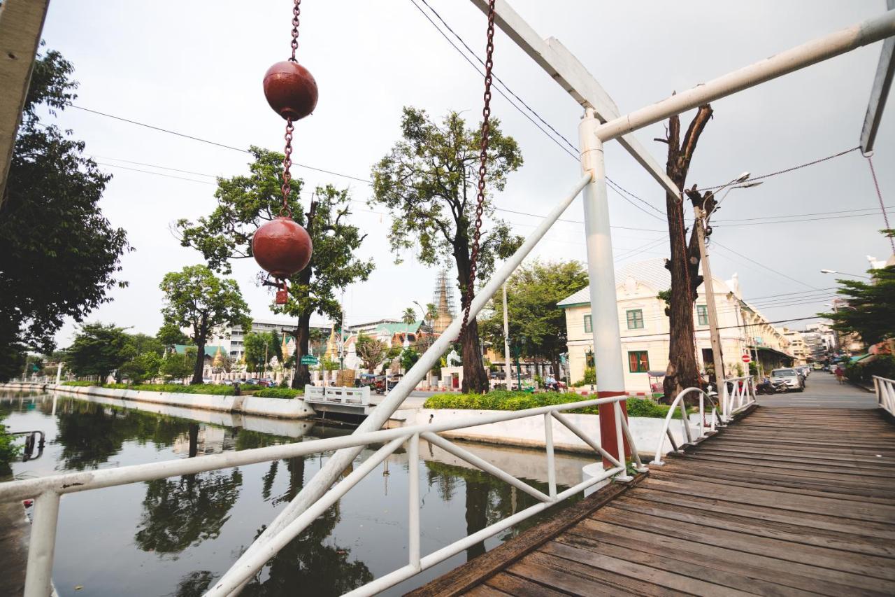 Feung Nakorn Balcony And Cafe Bangkok