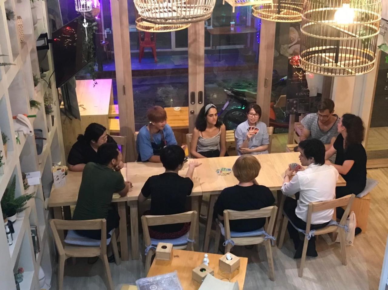 Hostel Kinnon Deluxe Coworking Cafe *
