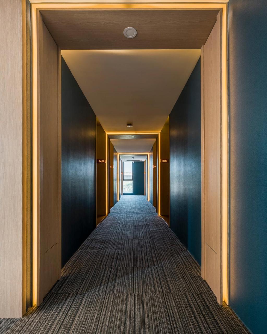 Zayn - Airport Link Access Hotel 4*