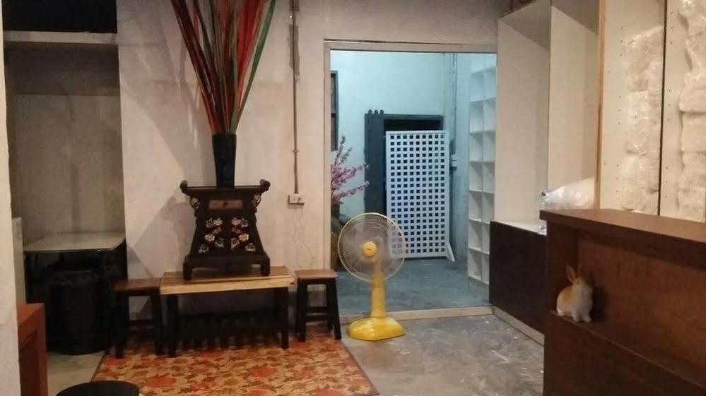 Sabye Club Hostel *