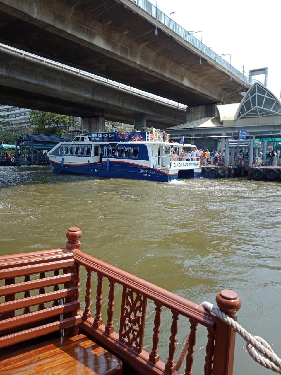 Baan Sathorn Riverfront