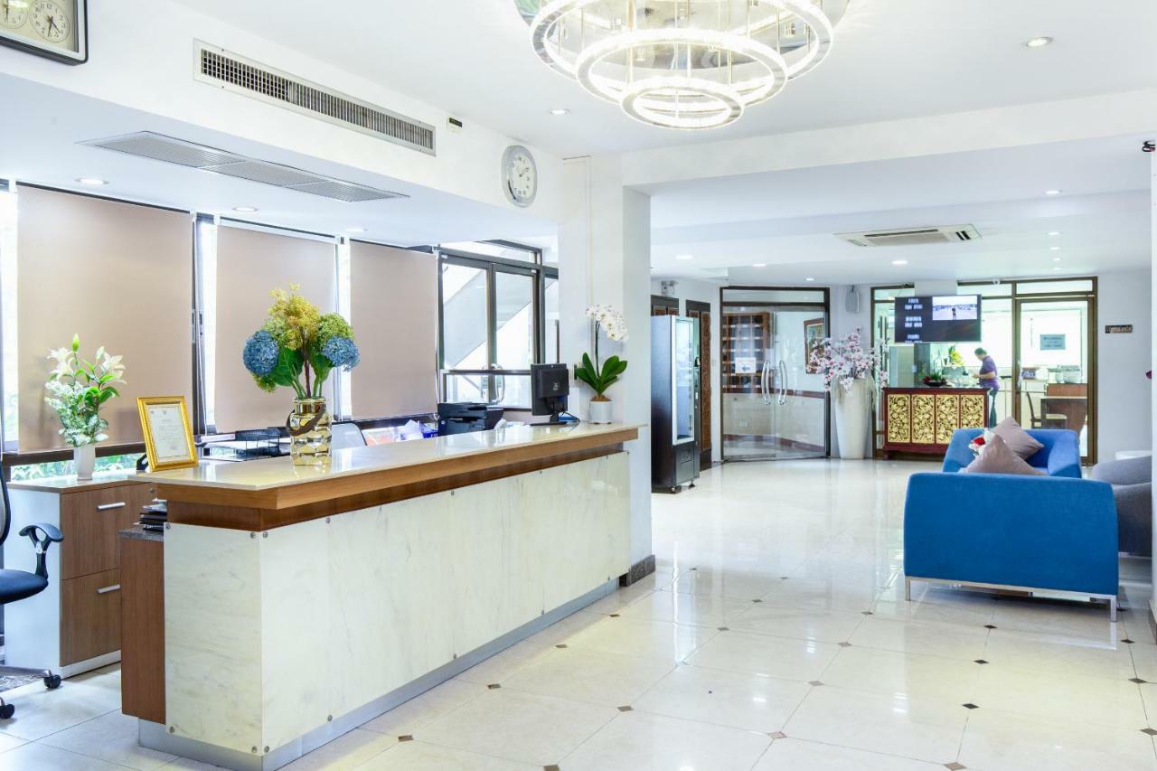 Lasalle & Hotel Bangkok