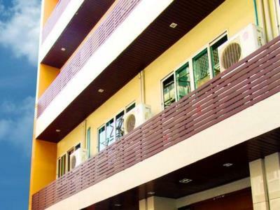 Icheck Gems Center Silom 3* Bangkok