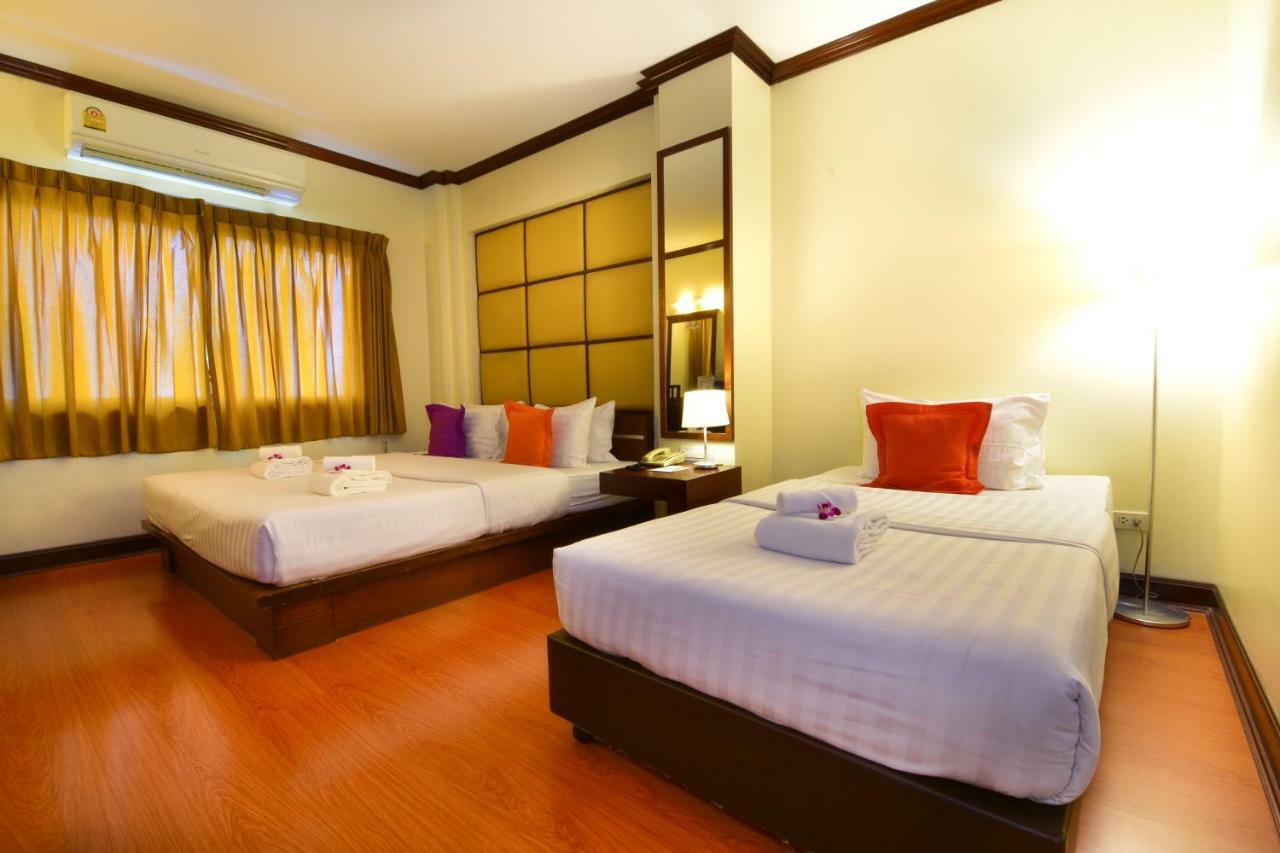 Grand Business Hotel