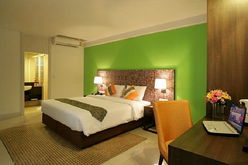 Legacy Sukhumvit Hotel 3*