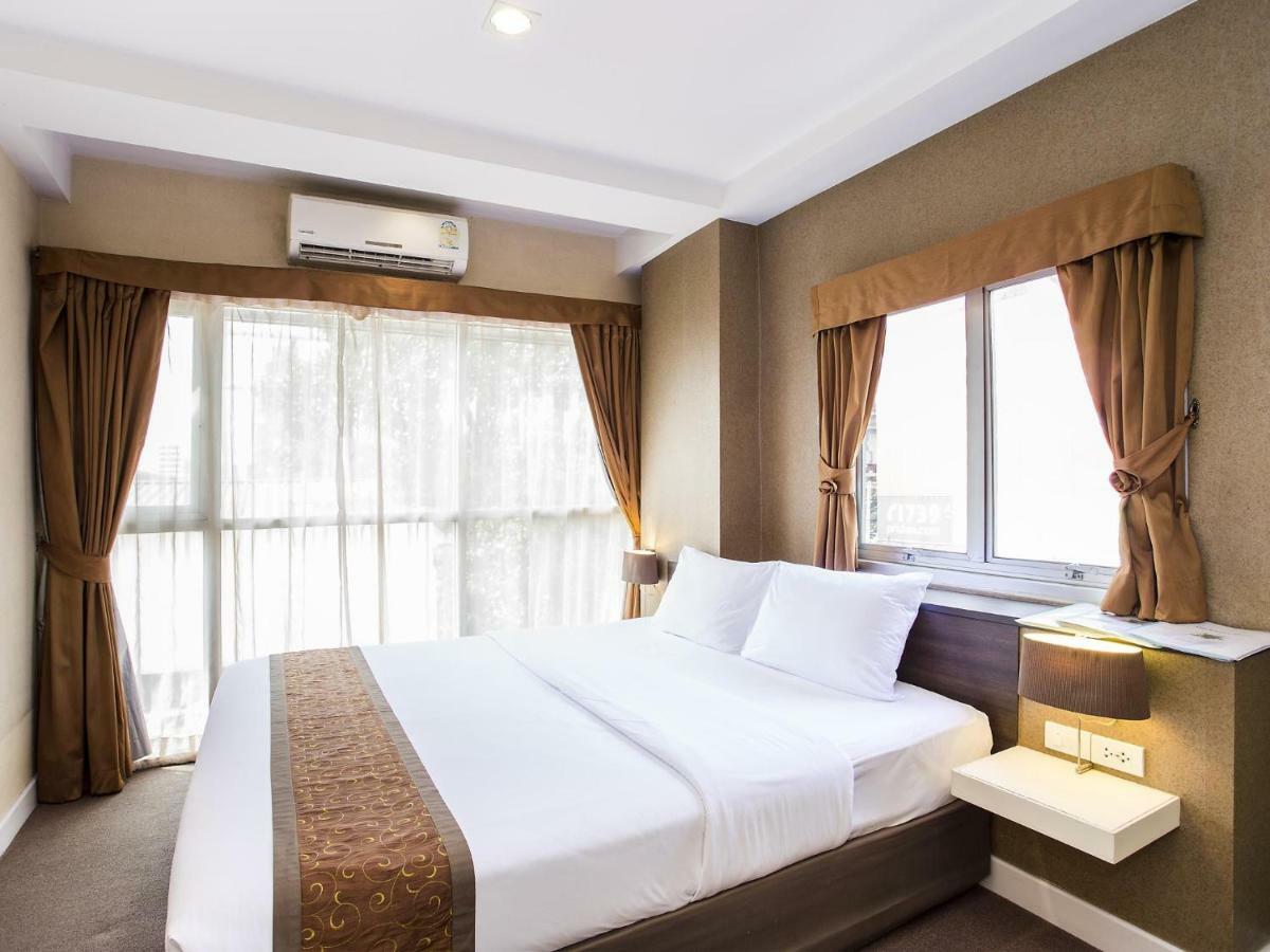 The Bells Hotel Bangkok