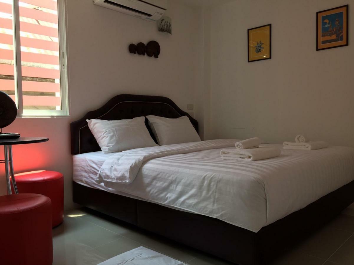 Ban Thungdang Housetel Hotel 2*