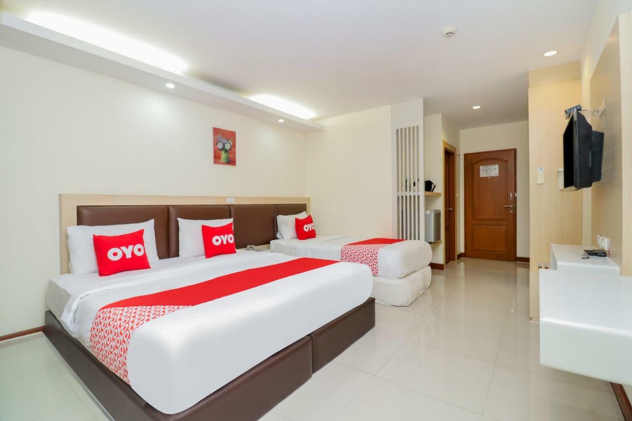 Hotel Oyo 234 Tara Grande & Spa Bangkok