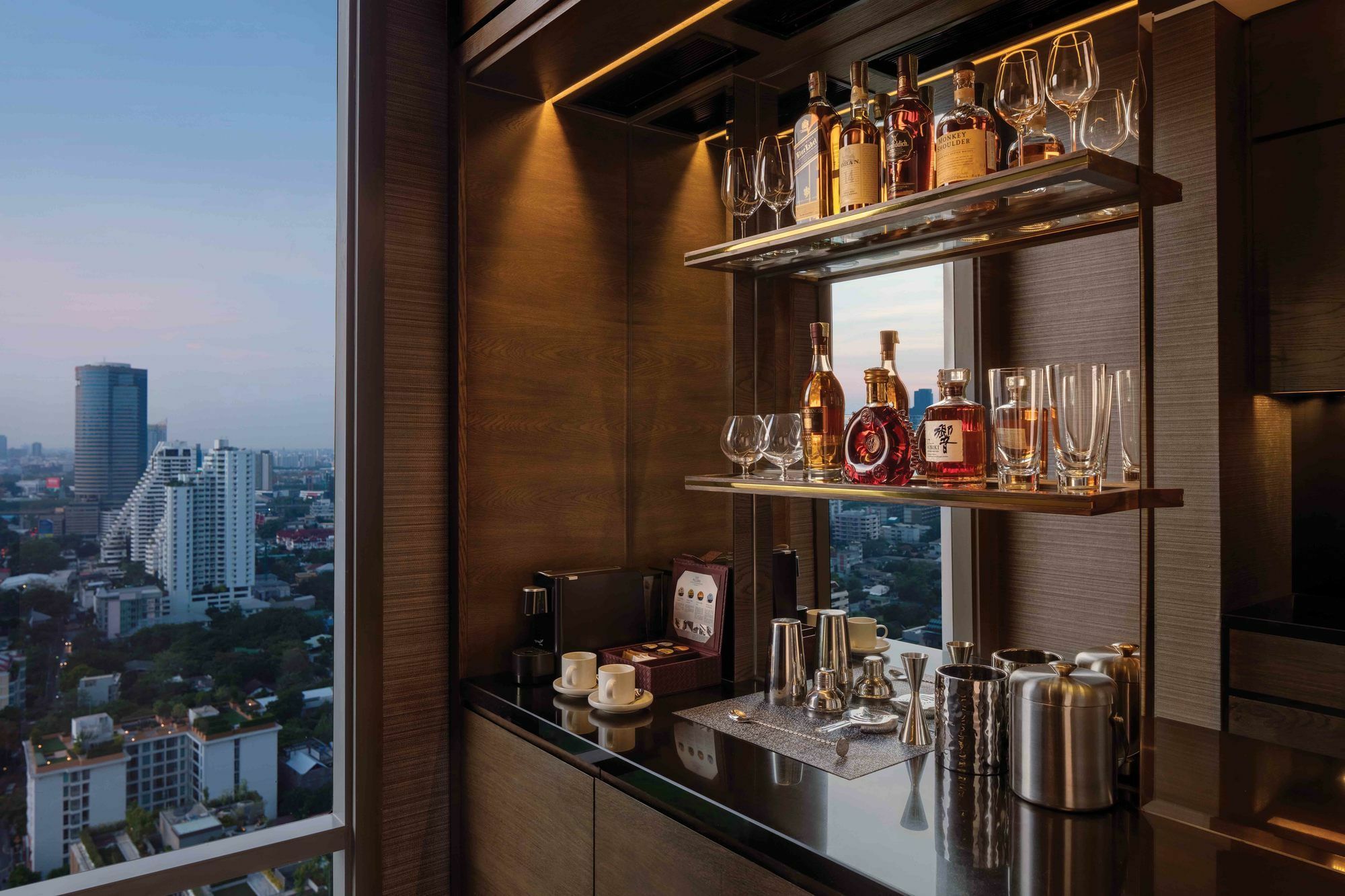 Hotel 137 Pillars Residences