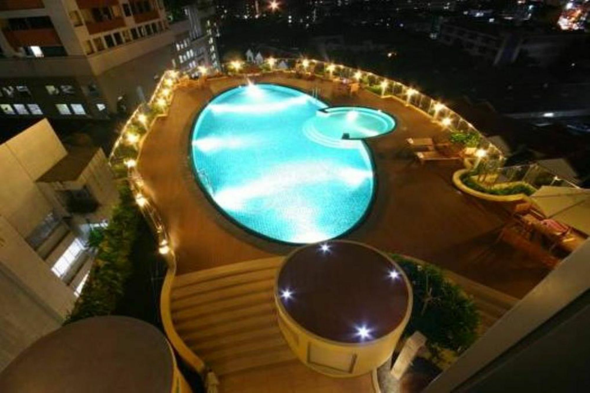 Aparthotel Seven Place Executive Residences