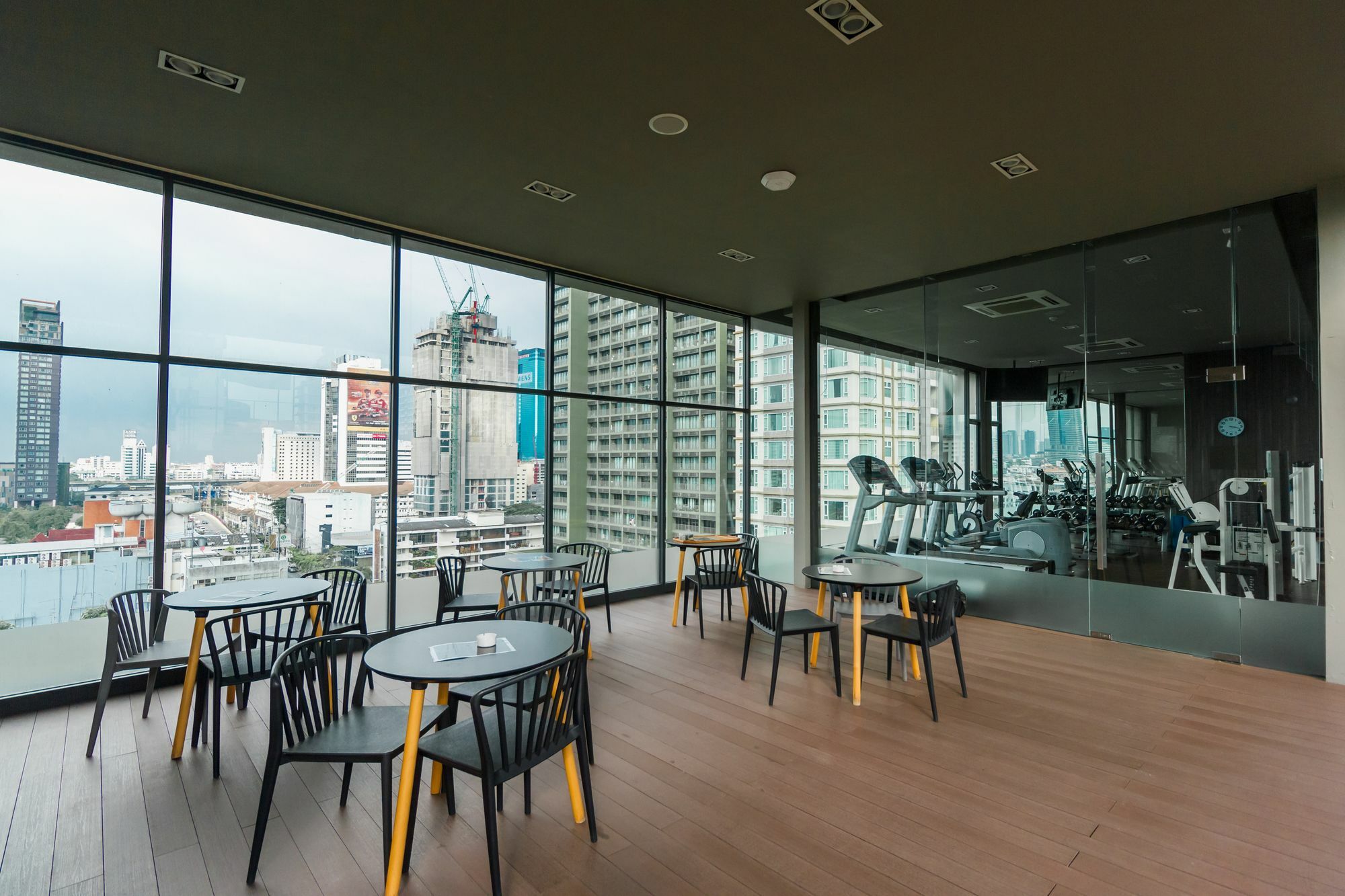 The On Thonglor By Uhg Aparthotel Bangkok