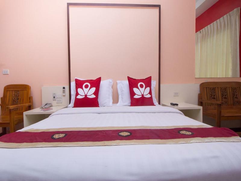 Hotel Zen Surasak 1 Bangkok
