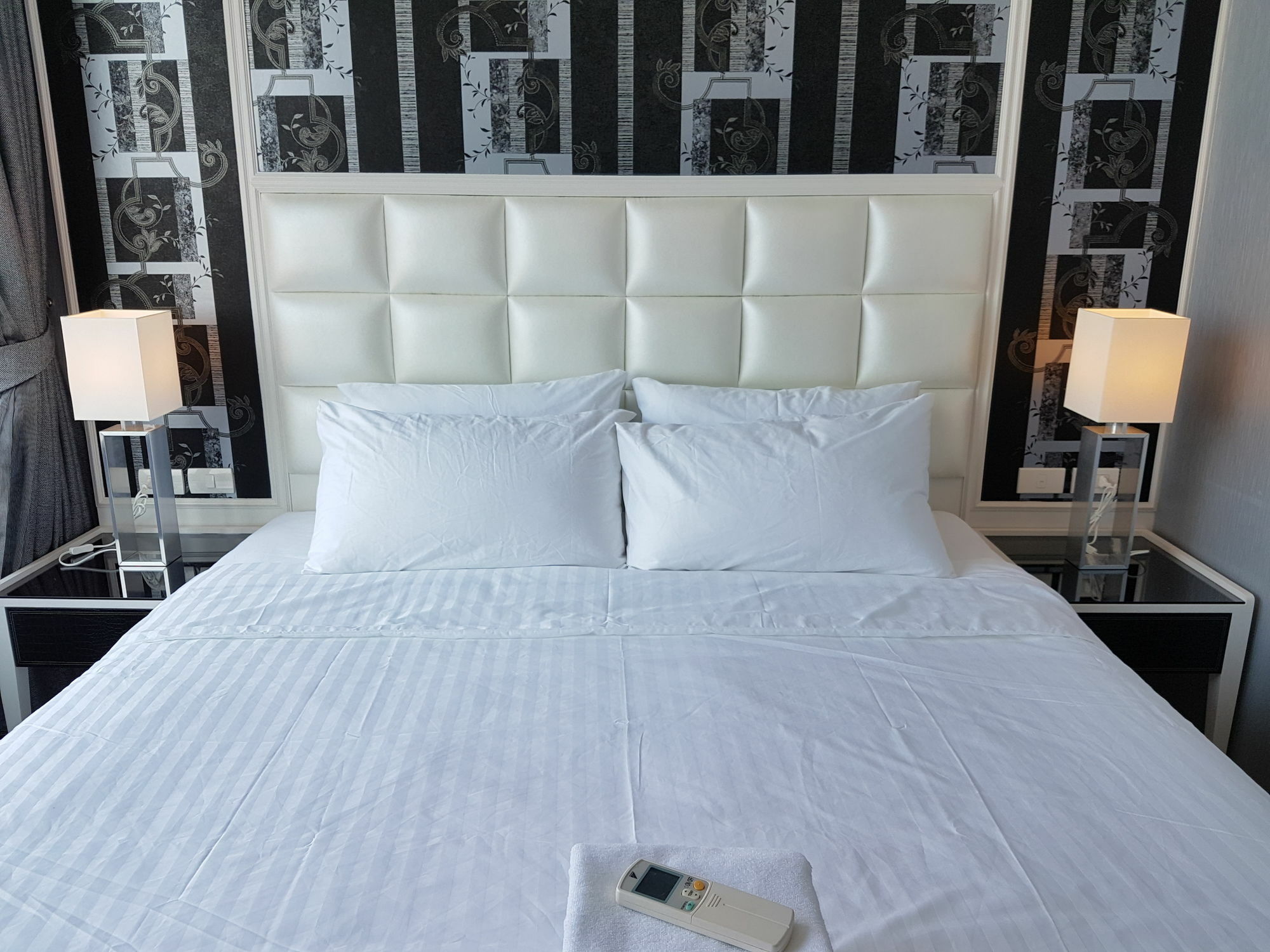 Bangkok Luxury Suites Pyne