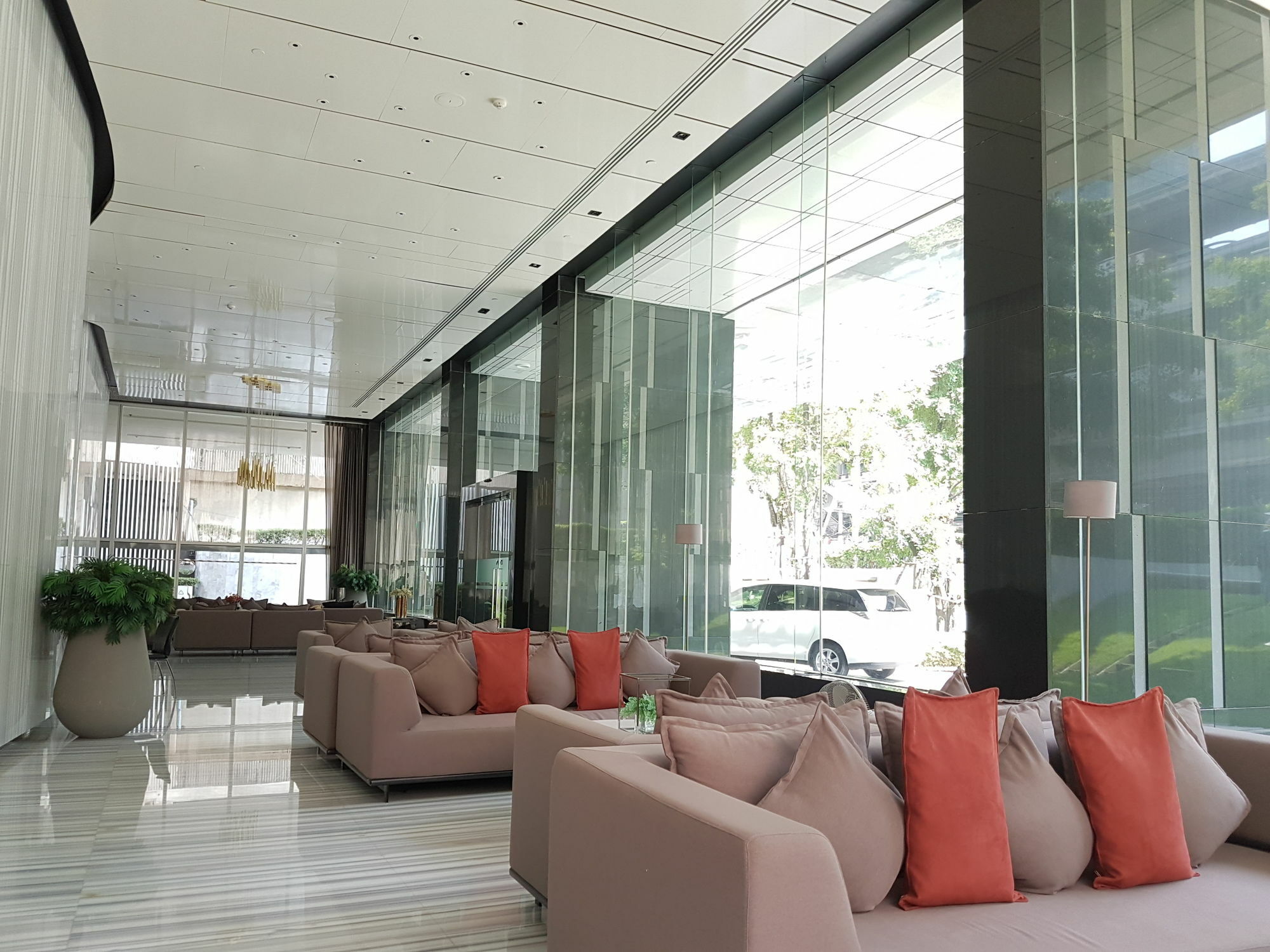 Luxury Pyne Pangsapuri