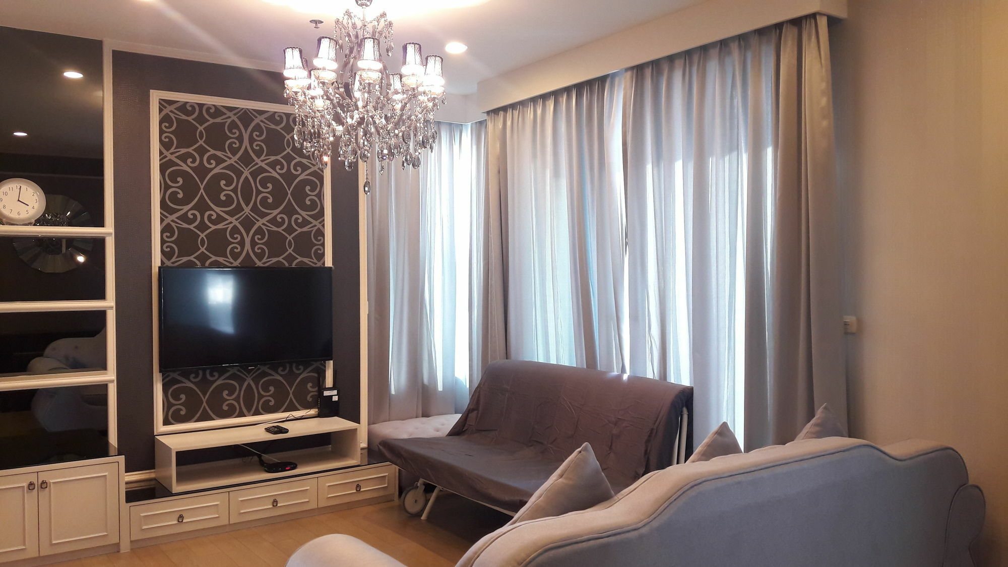 Bangkok Luxury Suites Pyne *