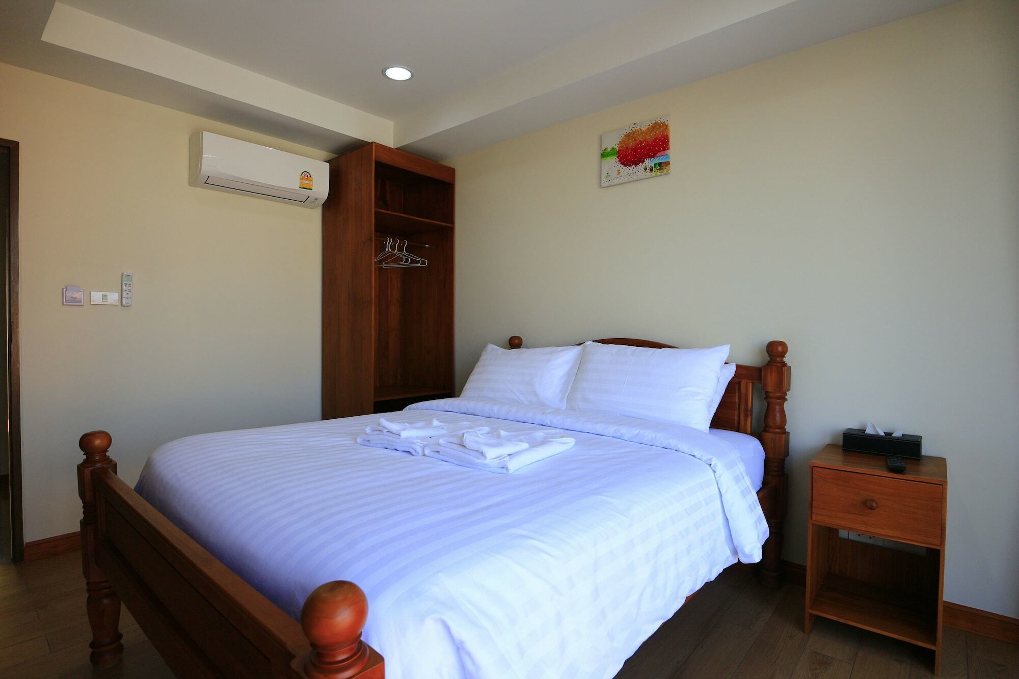 Royale 8 Bangkok