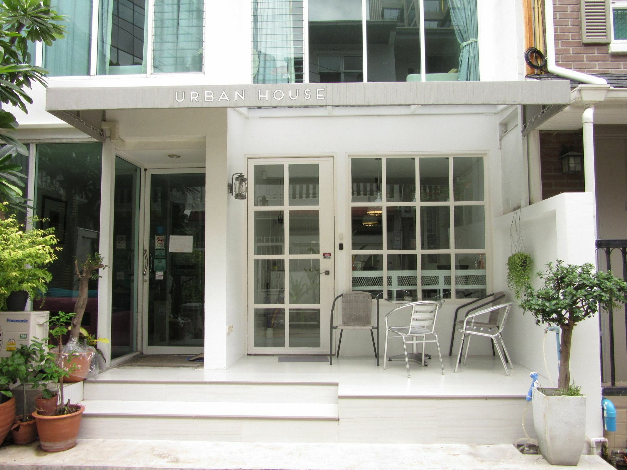 Urban House Guest house 3*