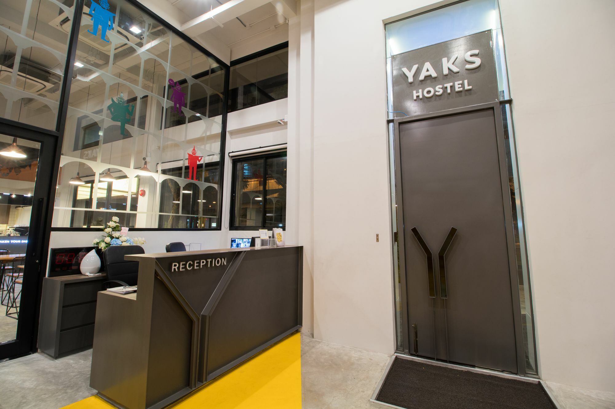 Hostel Yaks House *