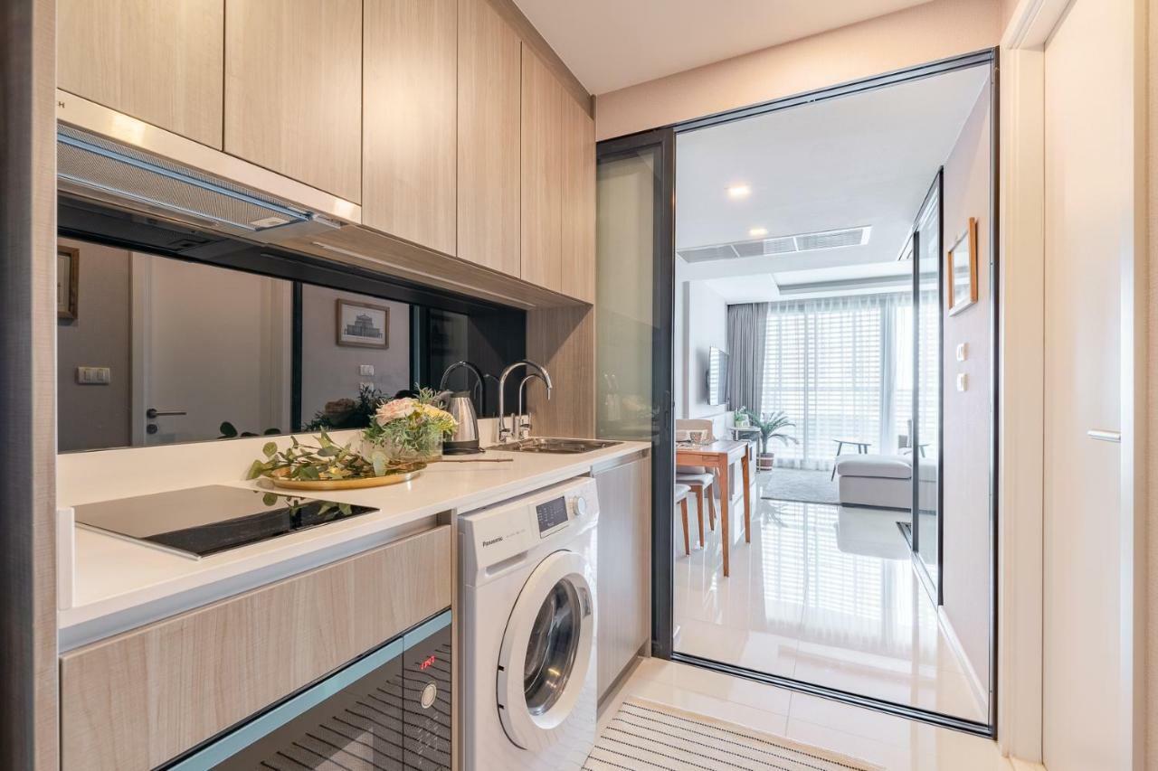 Sukhumvit Asok Modern