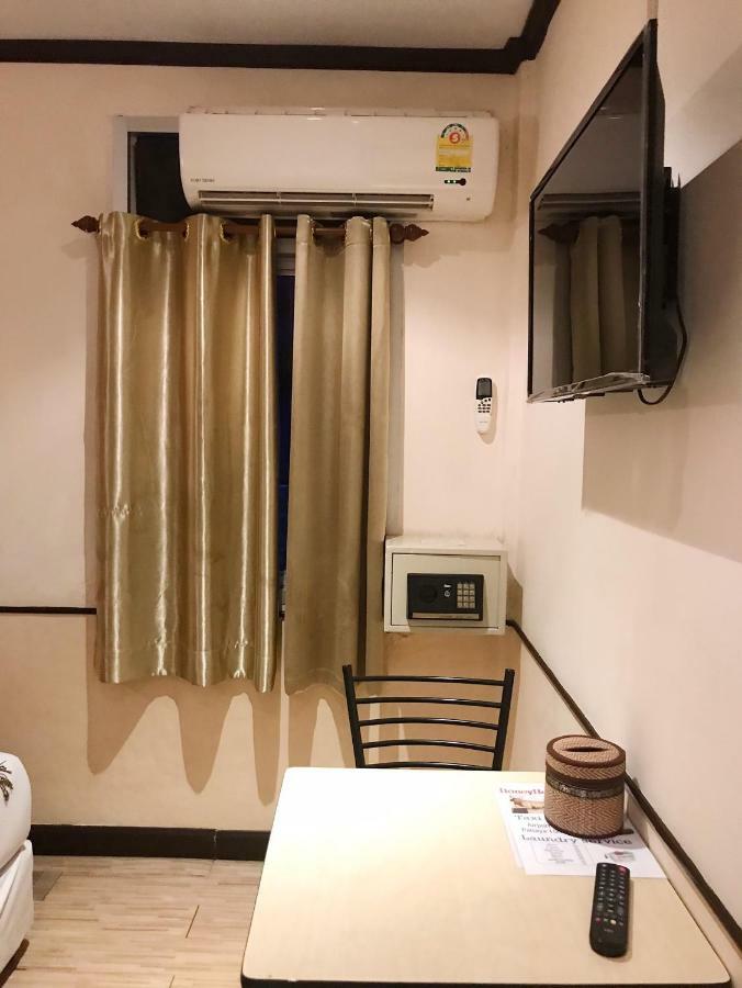 Honey House1 Hotel