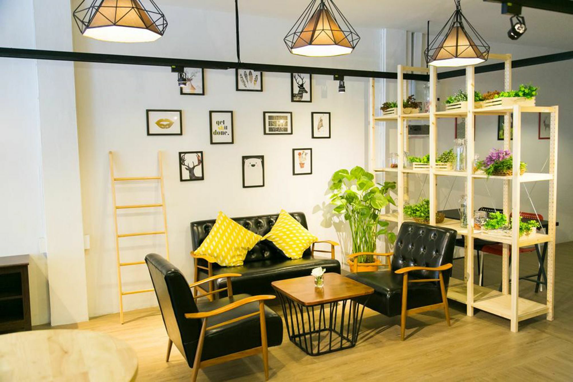 Bed & Breakfast Folk Poshtel Silom Bangkok