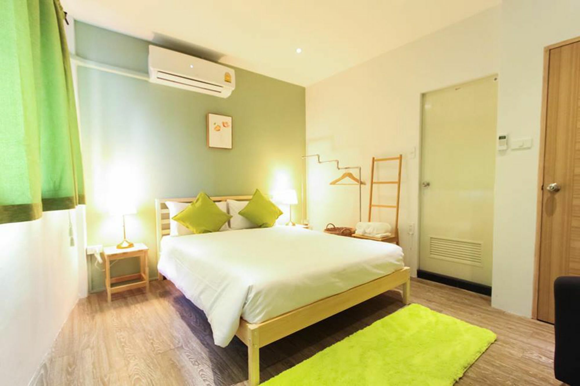Bed & Breakfast Folk Poshtel Silom Bangkok