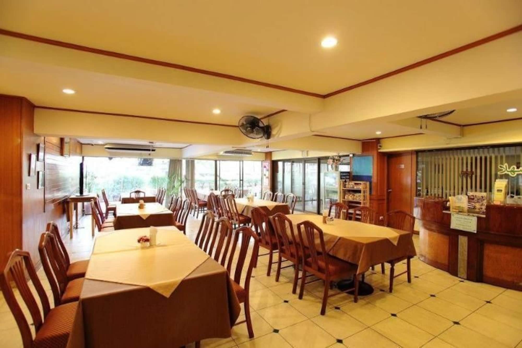 Hotel Regent Ramkhamhaeng 22