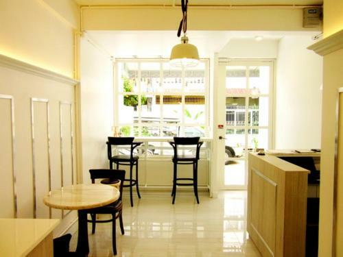 Guest house Urban House 3*