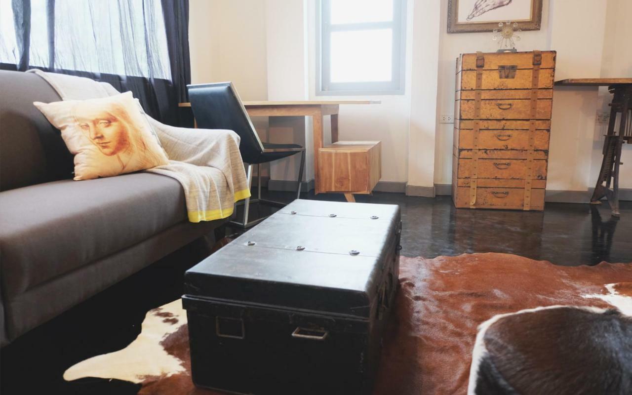 Artistic And Quirky With A Copper Bath And Complimentary Snack *
