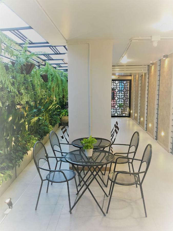Saran Poshtel Hotel