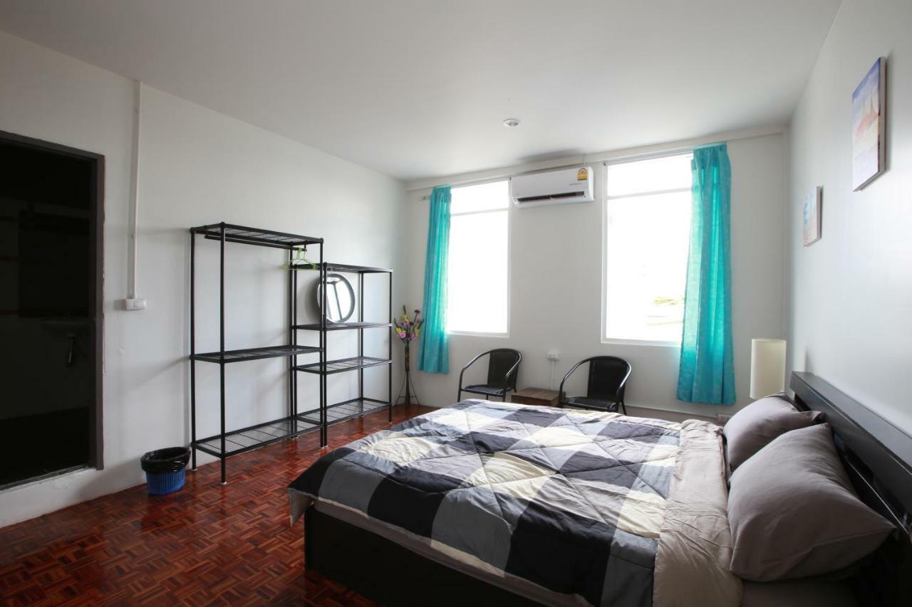 Zee Thai Hostel