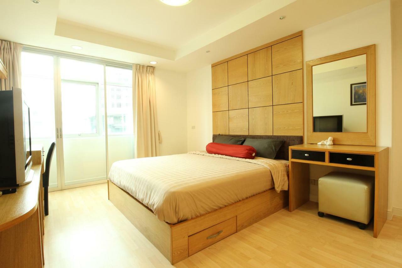 Serena Sathorn Apartemen Bangkok