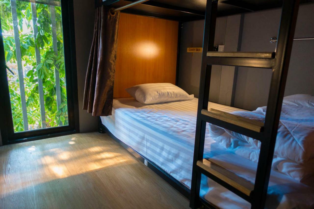 Comfy Bed (adults Only) Hostel *
