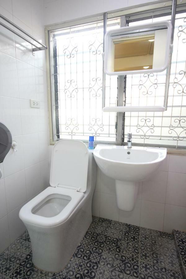 Need Sleep Albergue Bangkok