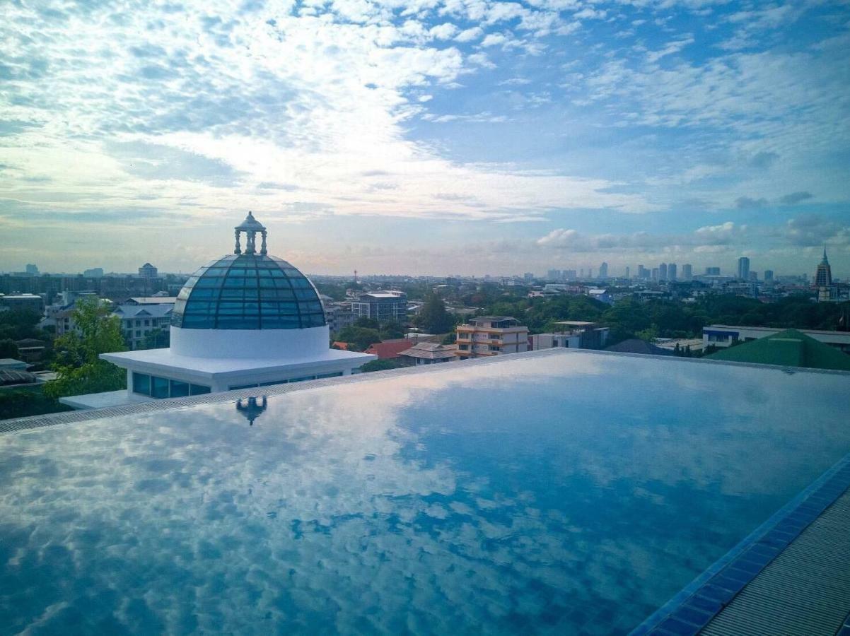 Romance Sukhumvit 97 Hotel 3*