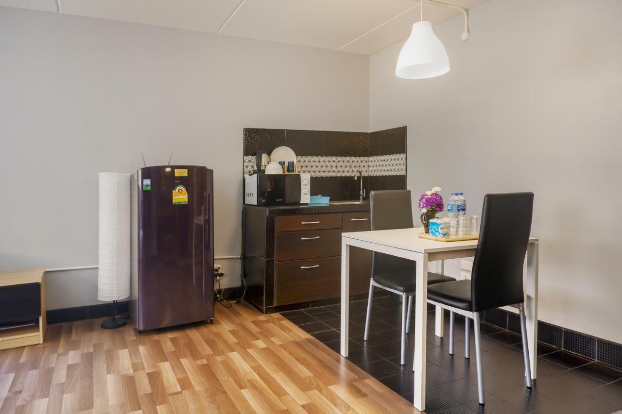 Homestay Impact Popular Comdominium