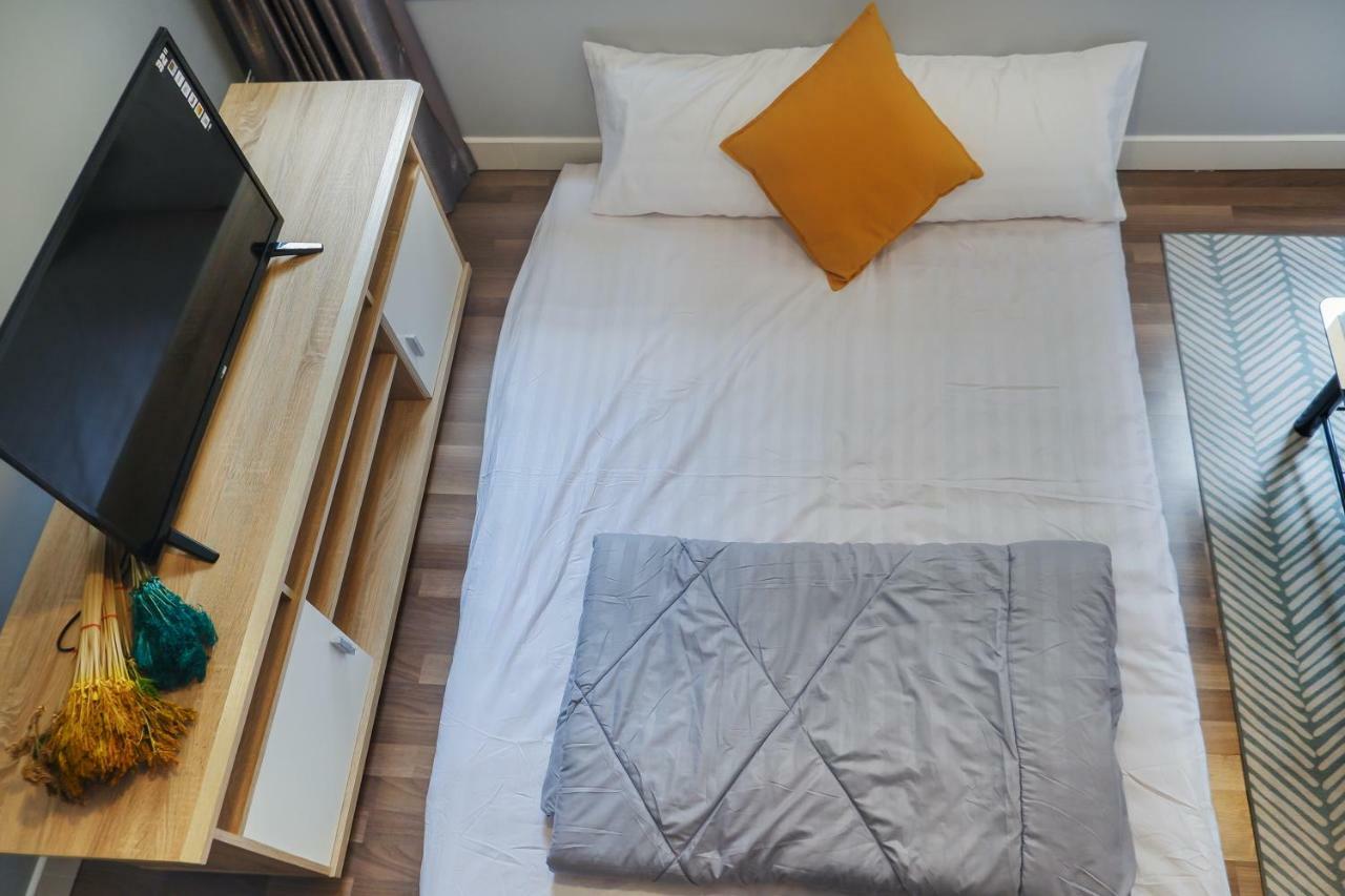 Impact Popular Comdominium Homestay