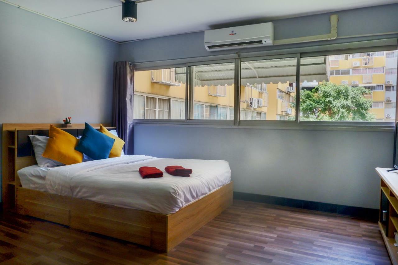 Impact Popular Comdominium Homestay Bangkok