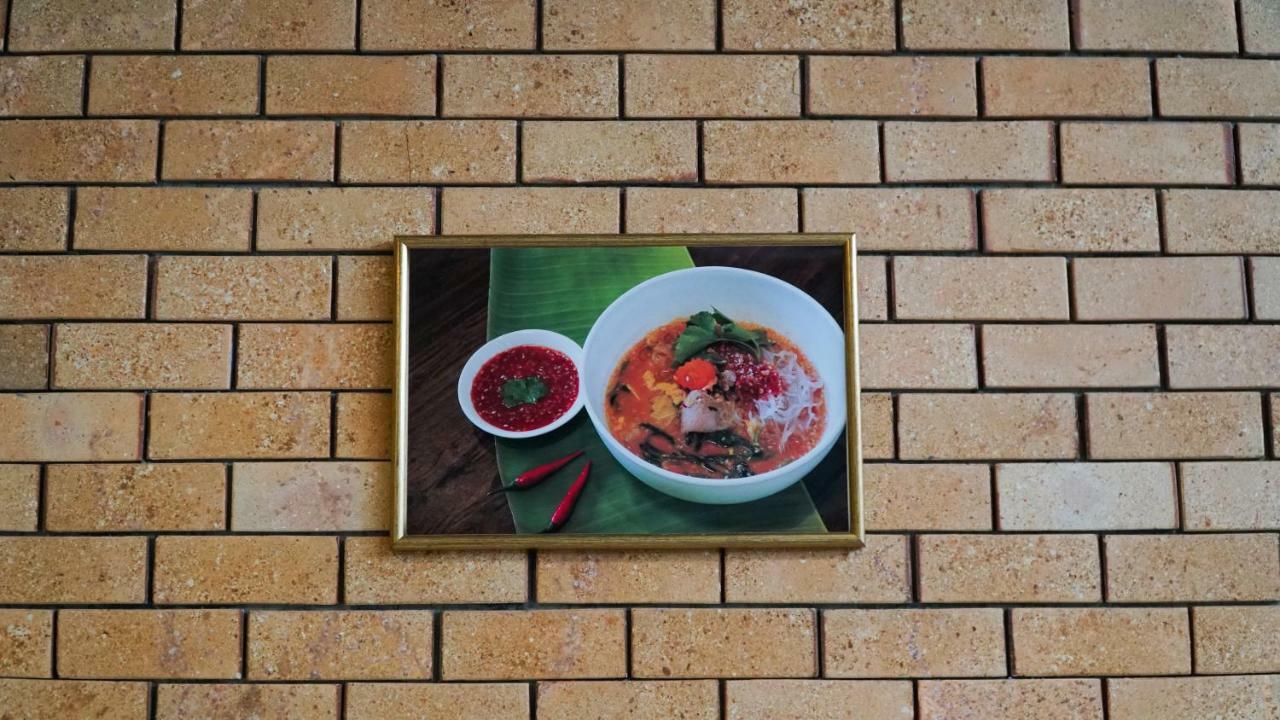 Nara Cafe And Hostel