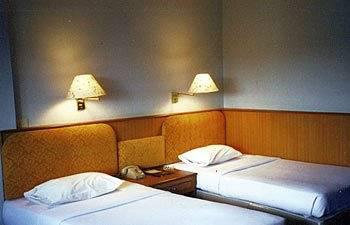 New Empire Hotel 3*