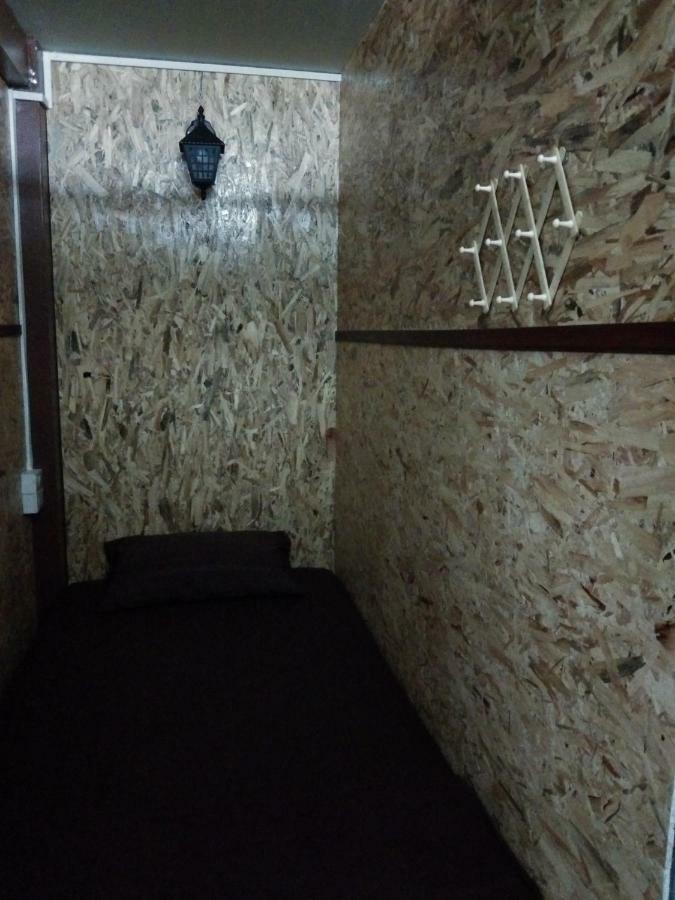 Hostel Ruan Ben Ja Don Mueang,bangkok *