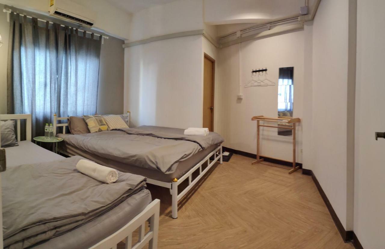 Hostel Grey Sheep *