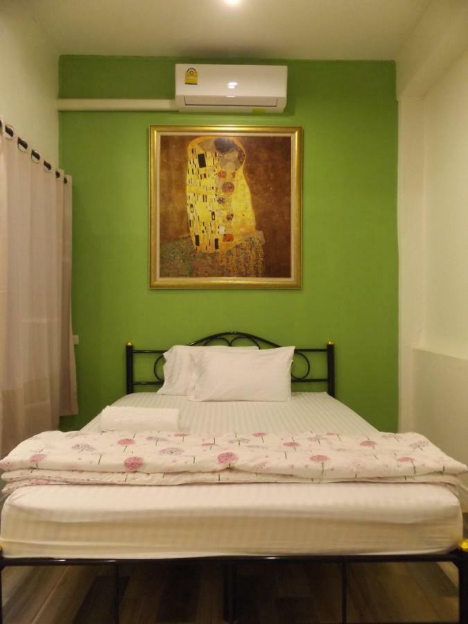 Ratti Rumah tetamu Bangkok