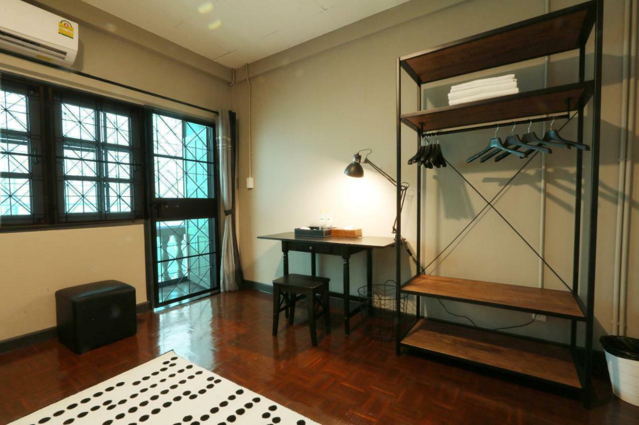 Neveu Premier : Ratchada * Bangkok