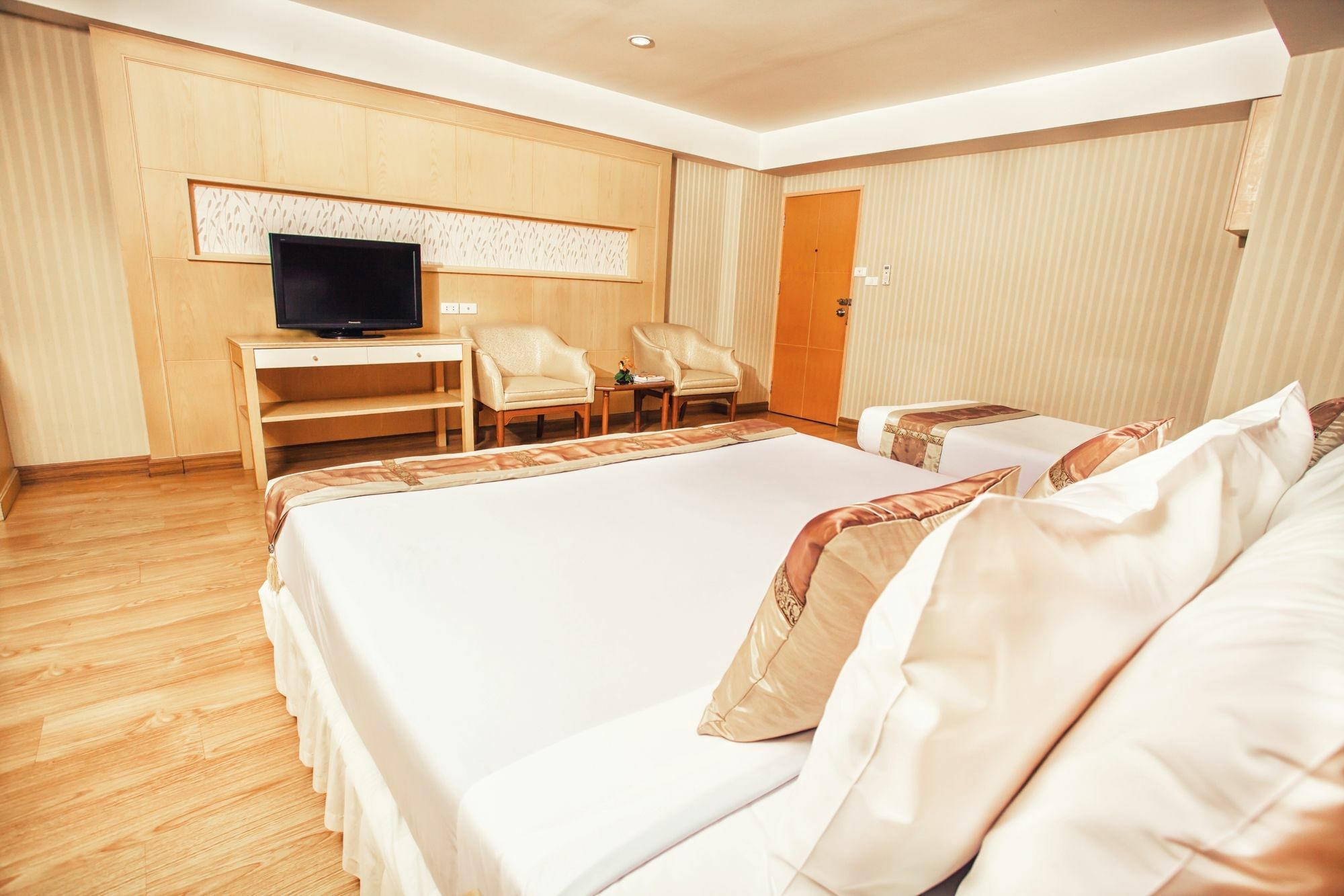 Hotel The Cm