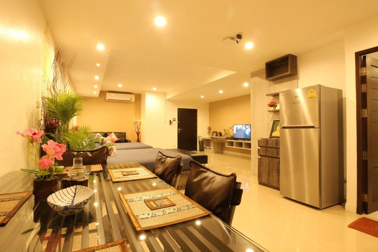 Serena Sathorn Apartemen *