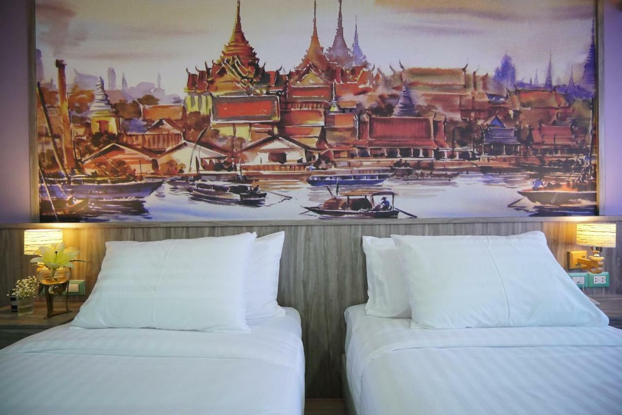 Hotel The Qube Fifty 3*