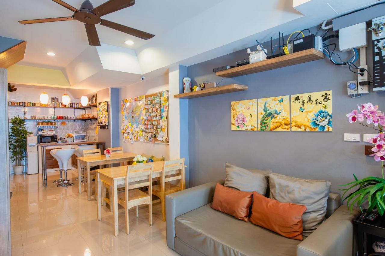 Restiny Hostel Bangkok